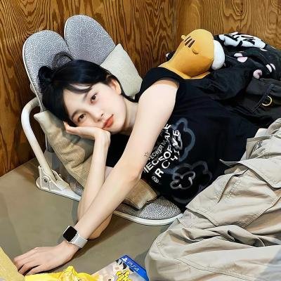 仙人坝的红衣兜